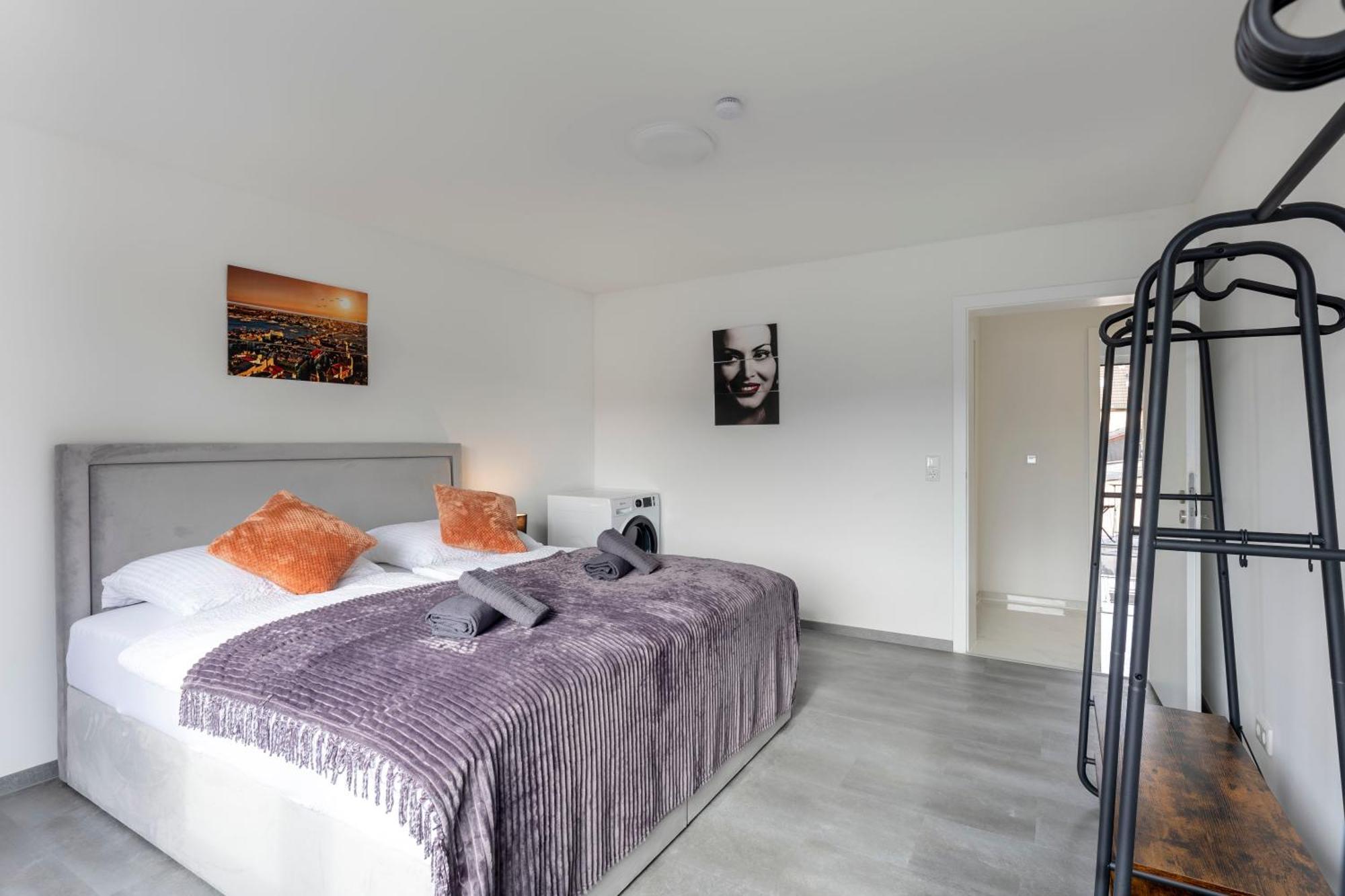 44 Apartments - Modern, Gemuetlich, Wlan, Balkon, Stellplatz ヴッパータール エクステリア 写真