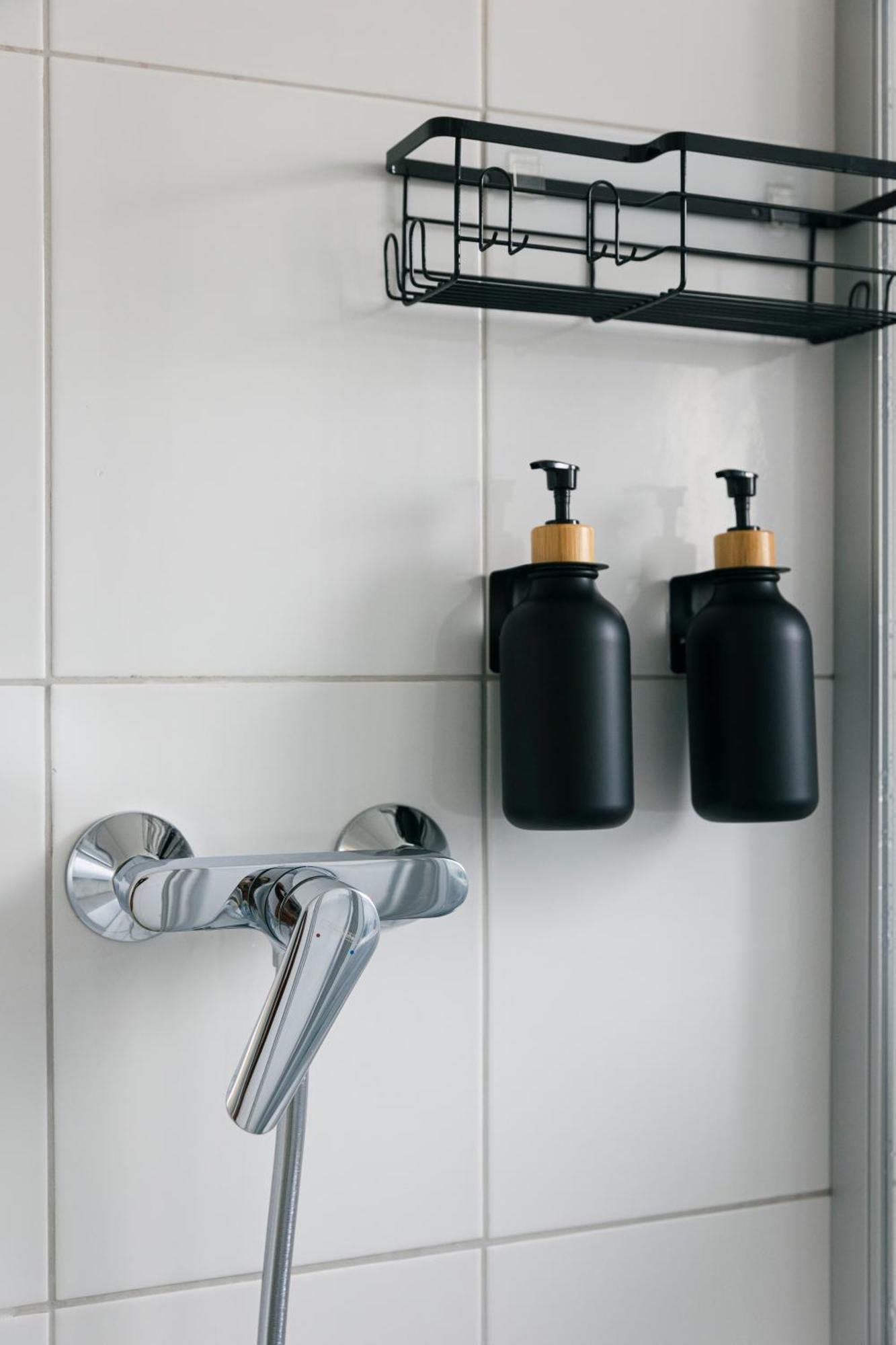 44 Apartments - Modern, Gemuetlich, Wlan, Balkon, Stellplatz ヴッパータール エクステリア 写真