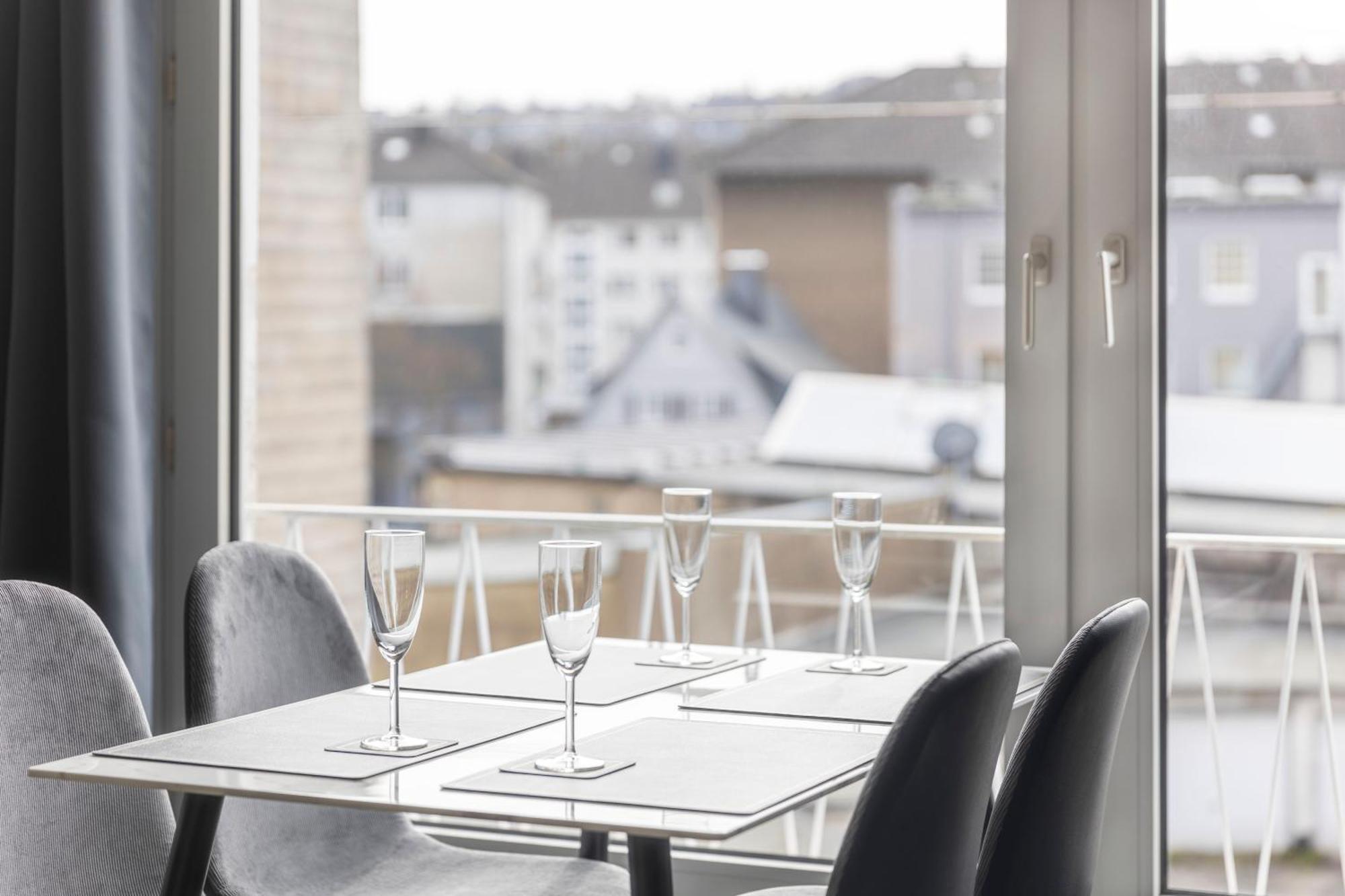 44 Apartments - Modern, Gemuetlich, Wlan, Balkon, Stellplatz ヴッパータール エクステリア 写真