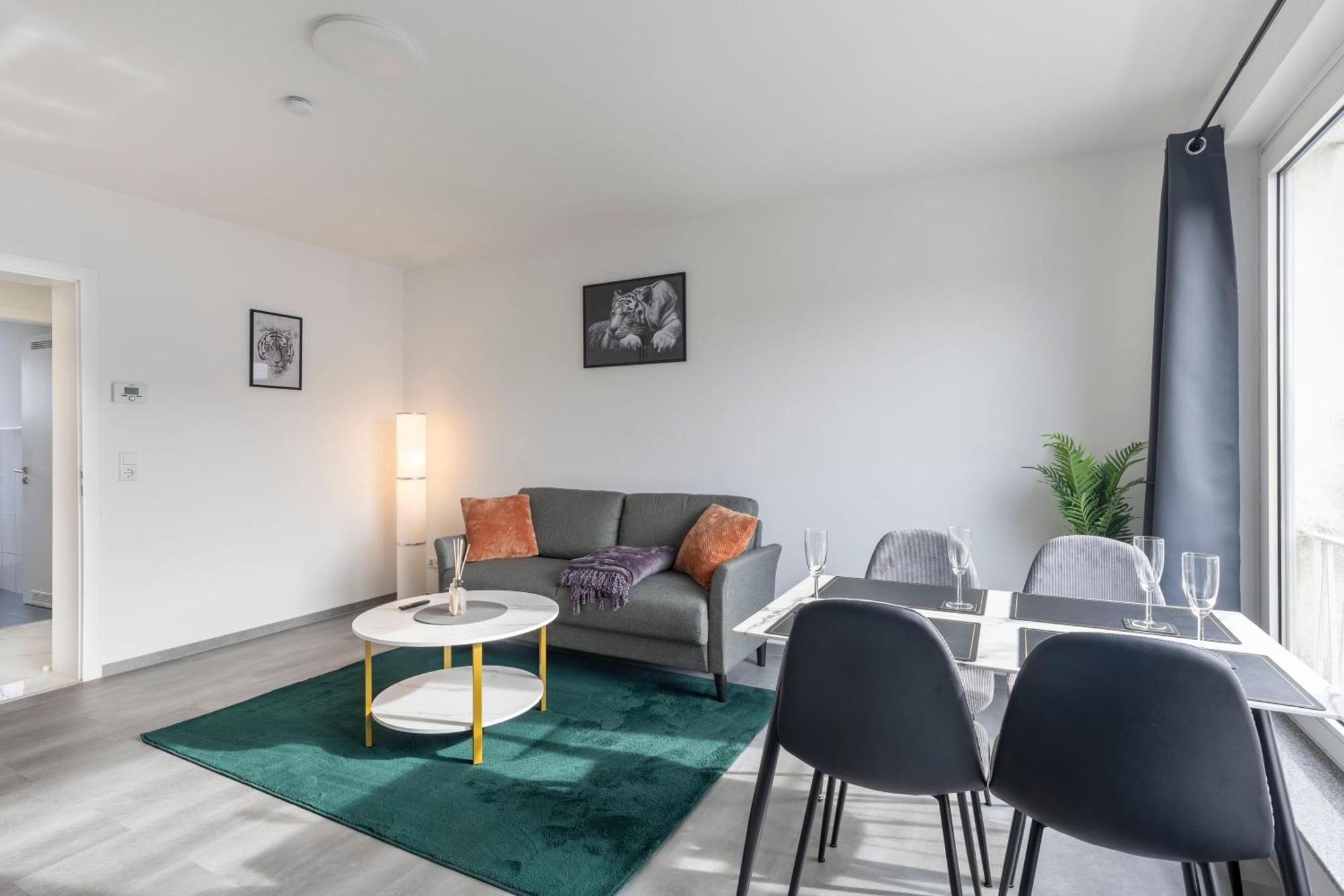 44 Apartments - Modern, Gemuetlich, Wlan, Balkon, Stellplatz ヴッパータール エクステリア 写真